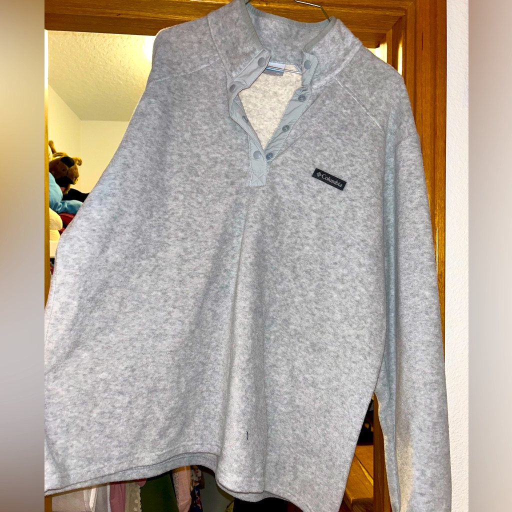 Columbia Half Button